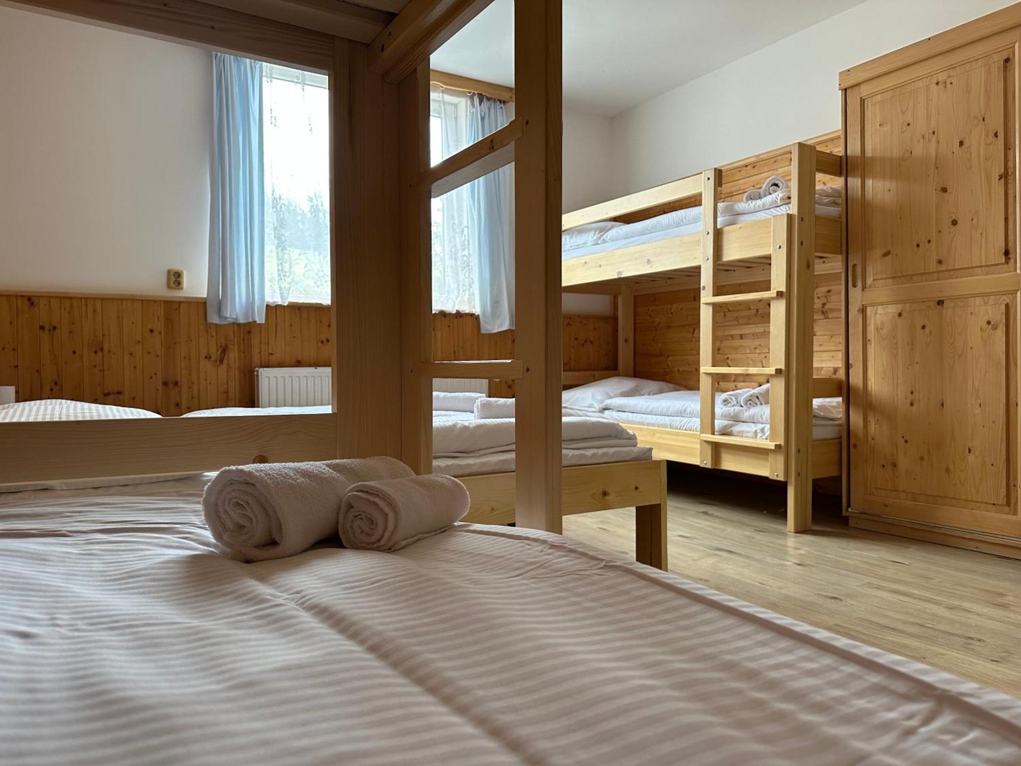 Horsky Hotel Kycerka Velké Karlovice Zewnętrze zdjęcie