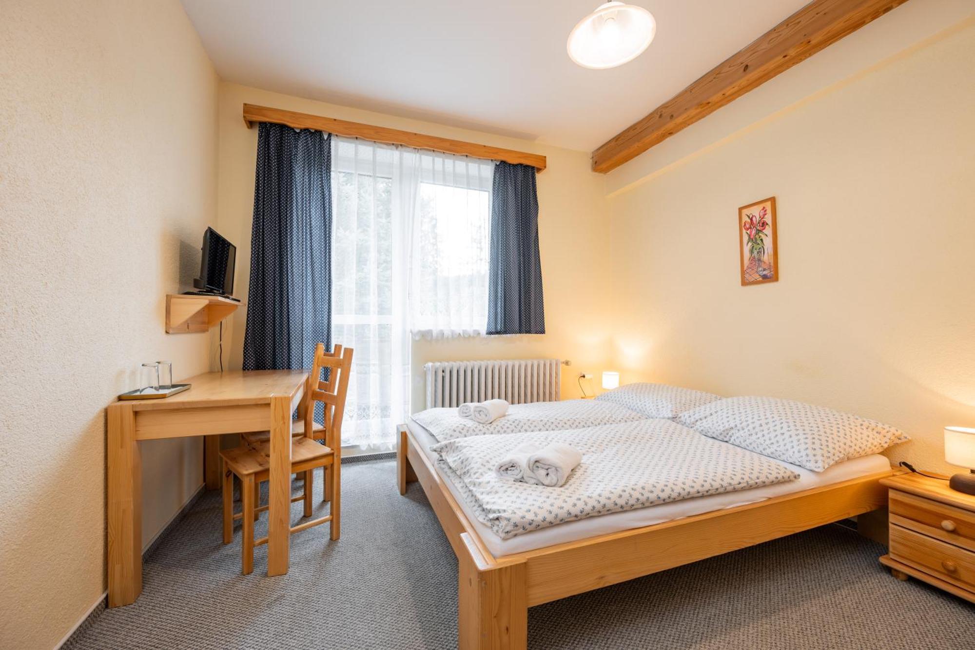 Horsky Hotel Kycerka Velké Karlovice Zewnętrze zdjęcie