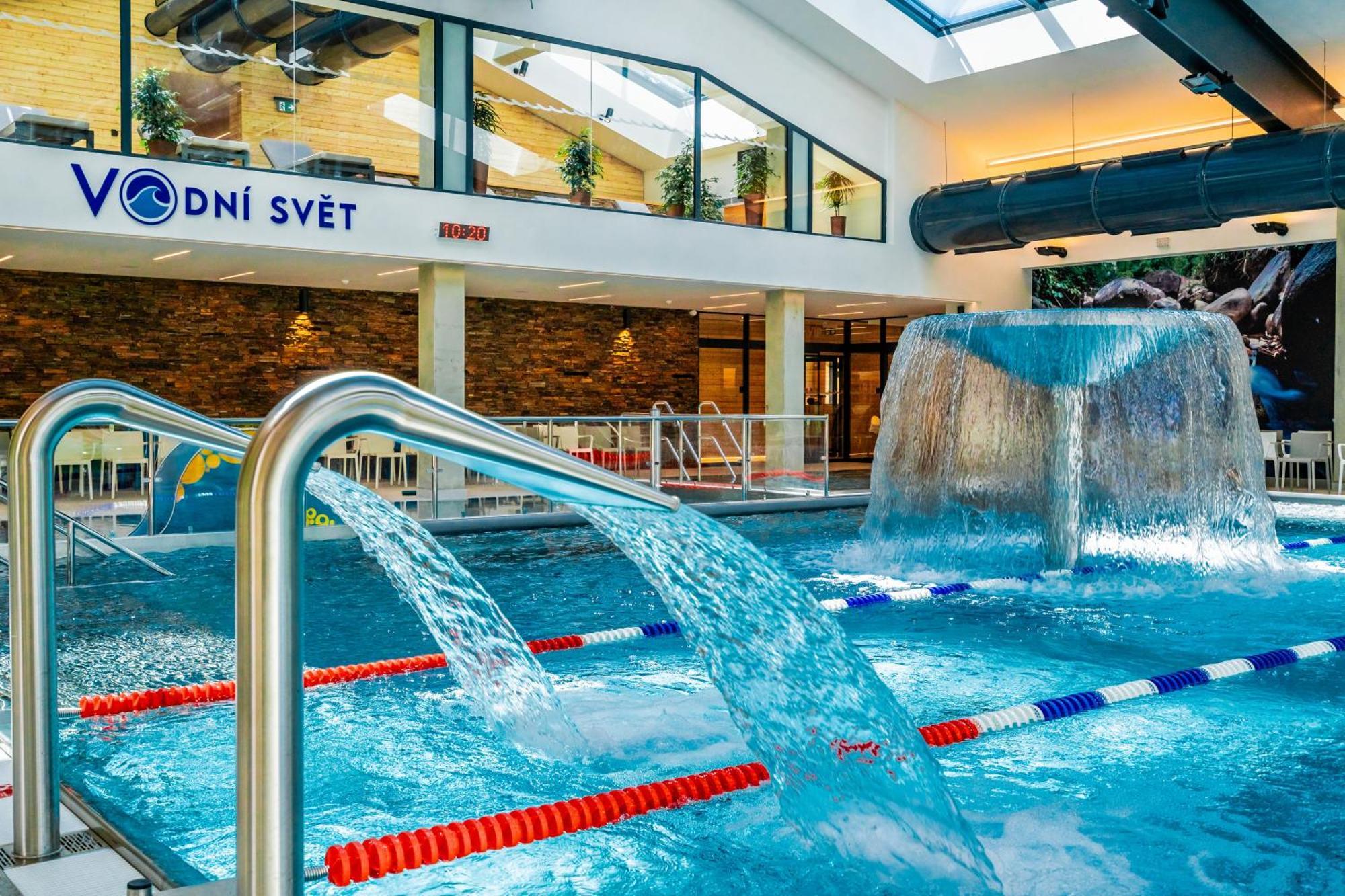 Horsky Hotel Kycerka Velké Karlovice Zewnętrze zdjęcie